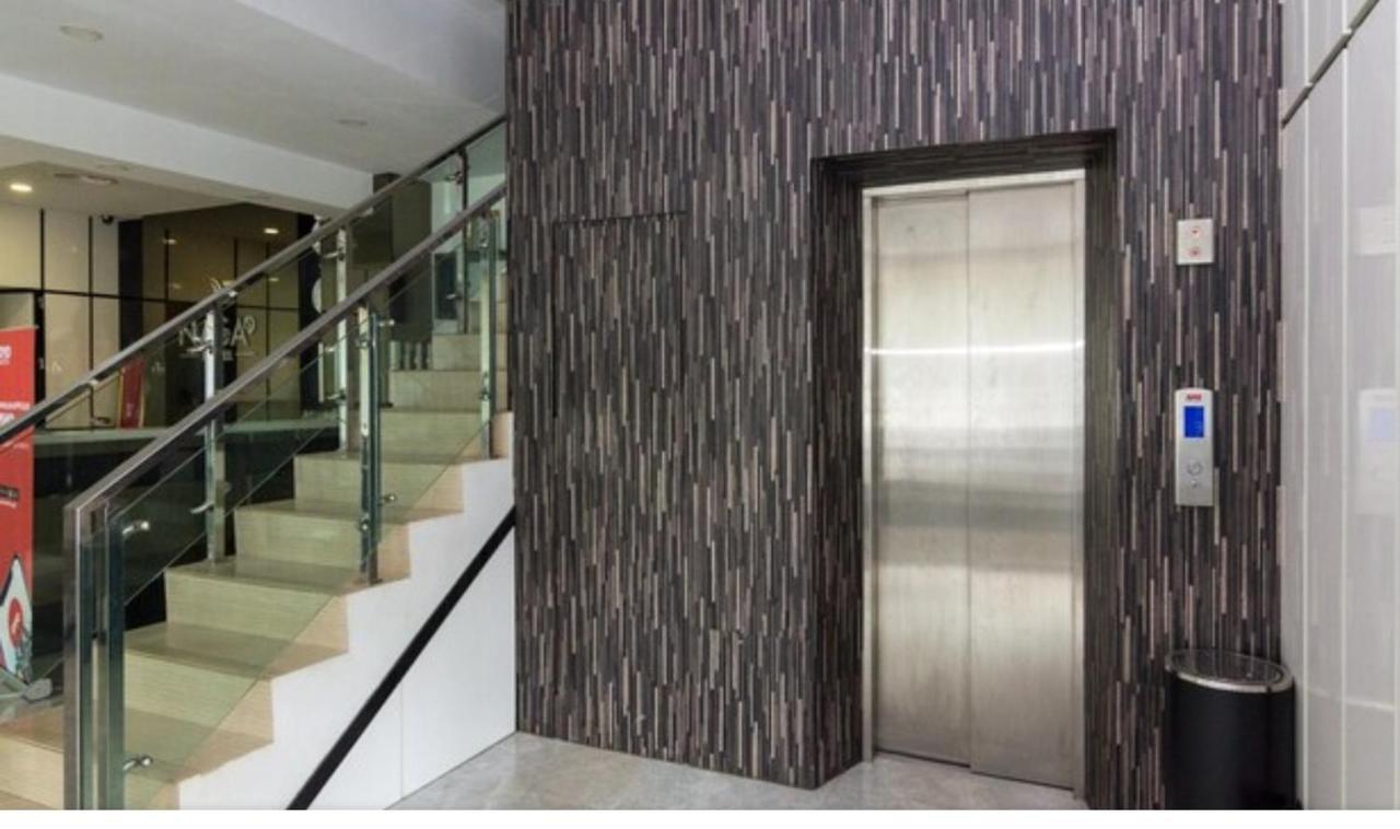 Osaka Hotel Batam Nagoya Exterior foto